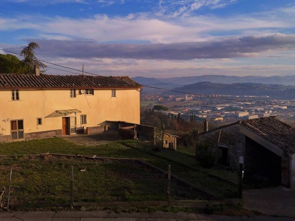 Rustico / casale a Perugia in Strada Eugubina, 183 - Foto 4