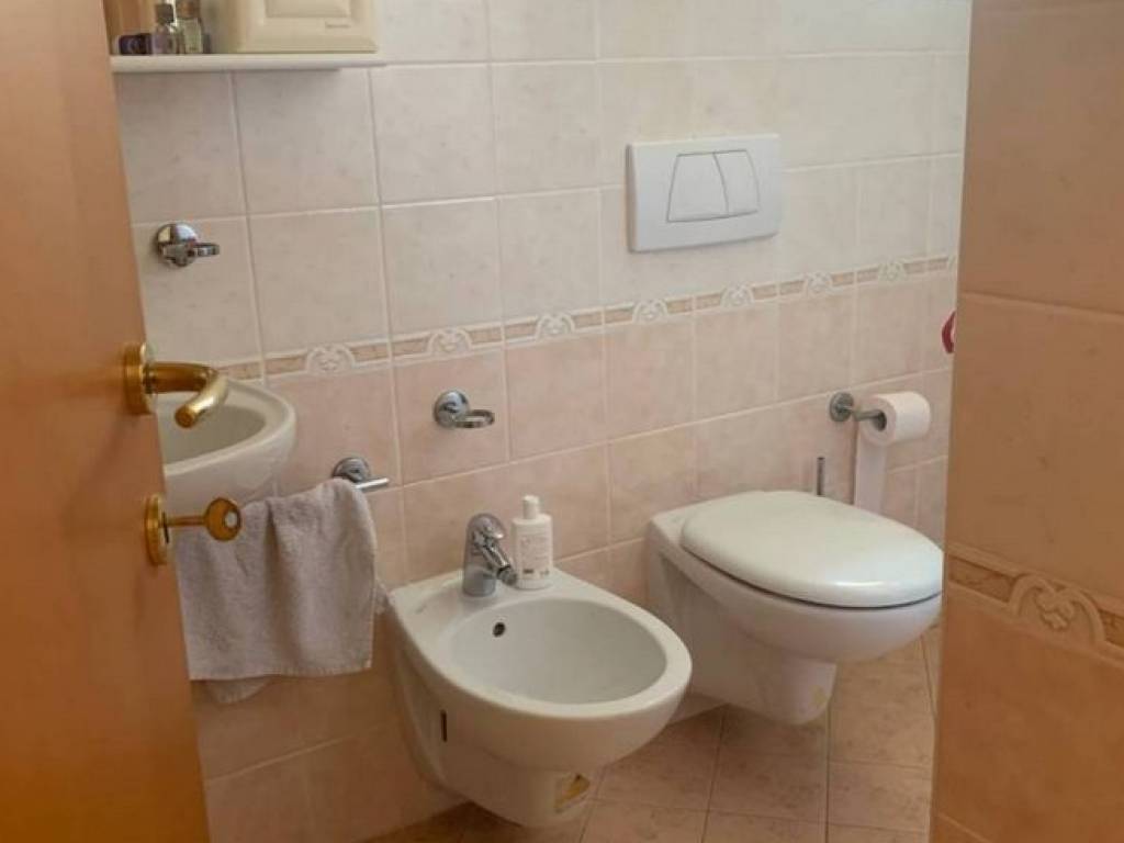 Appartamento a Riccione in Viale Armando Diaz - Foto 4