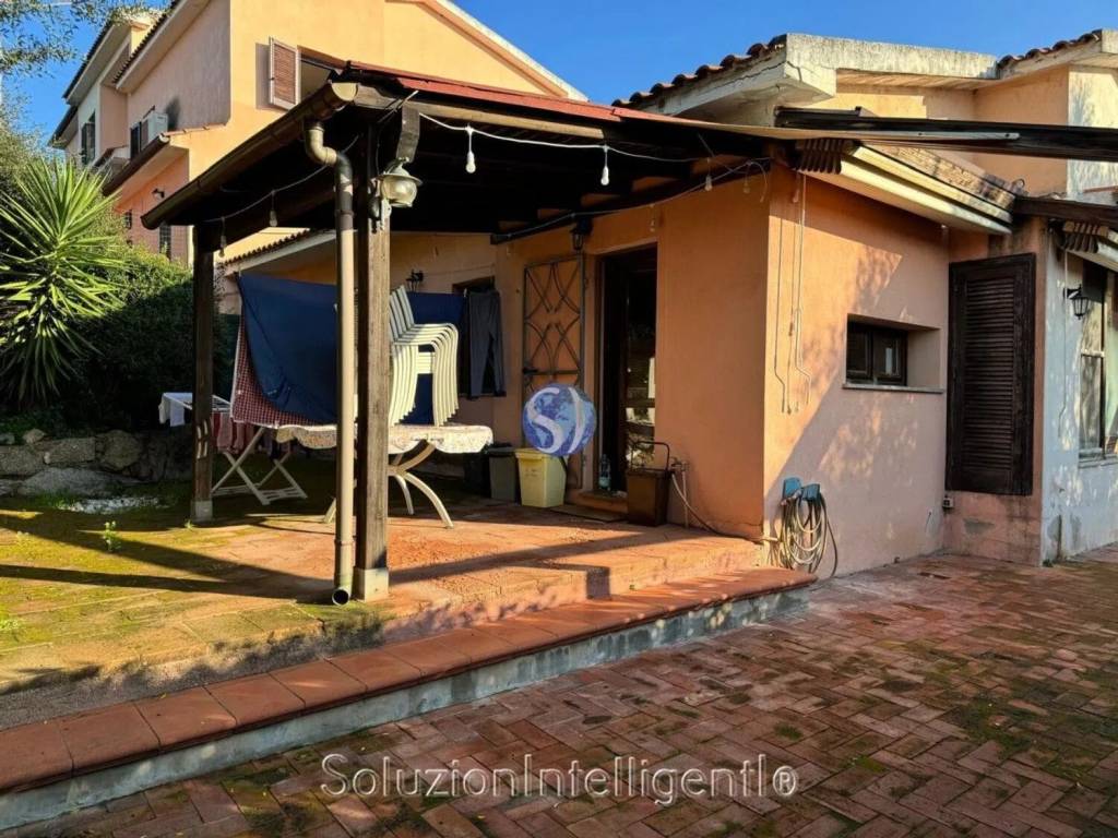 Appartamento a Arzachena in Via Augusto Righi, 39 - Foto 3