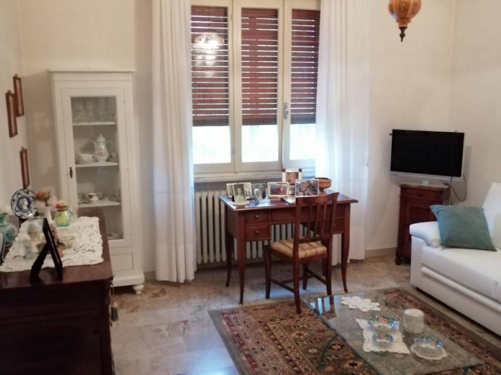 Villa a Viadana in Via Francesco Petrarca - Foto 2