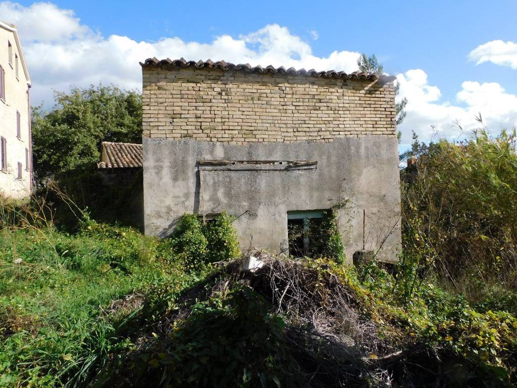 Appartamento a Sarnano in Via Fontemarta - Foto 3