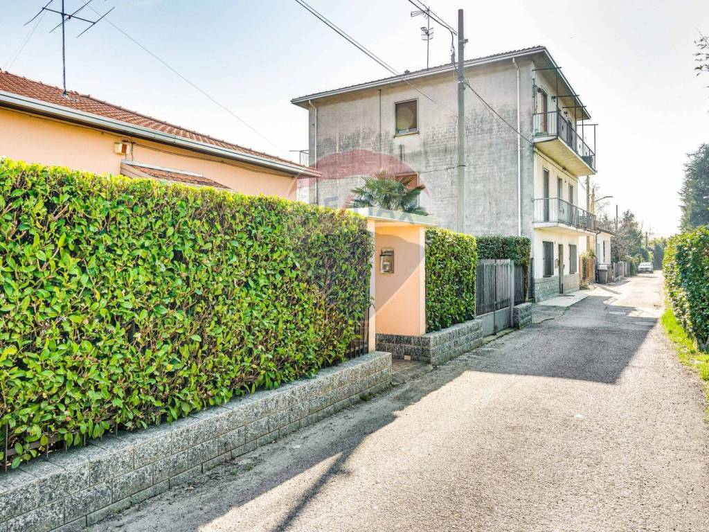 Casa indipendente a Cairate in via verghe, 10 - Foto 5