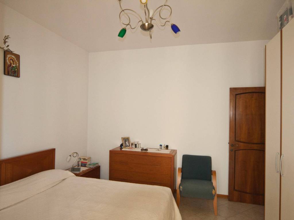 Appartamento a Falconara marittima in Via Luciano Manara - Foto 5