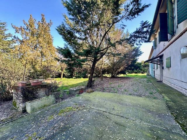 Villa a Rolo in Via Rubona - Foto 2