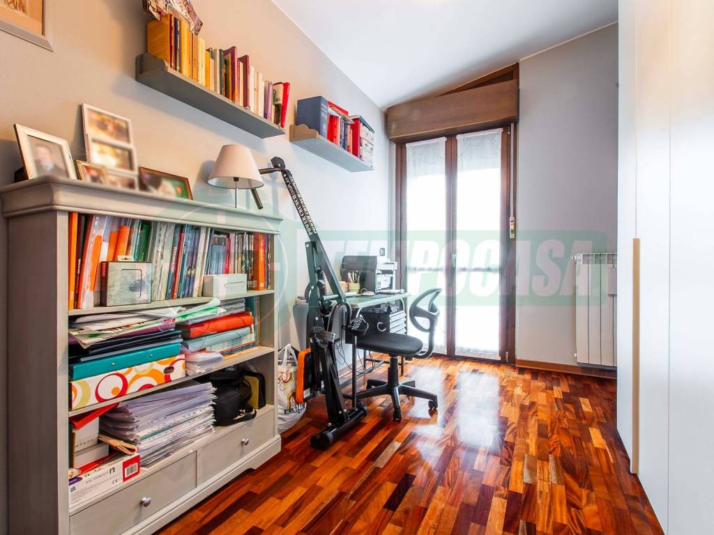 Appartamento a Uboldo in Via Monte Grappa, 19 - Foto 5