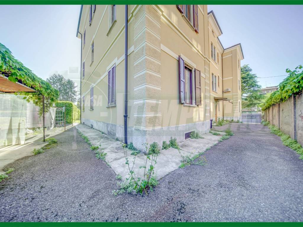 Appartamento a Gallarate in Via giacomo matteotti - Foto 3