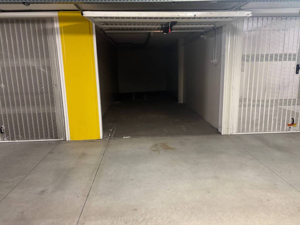 Box / garage a Parma in Piazza Ghiaia - Foto 3