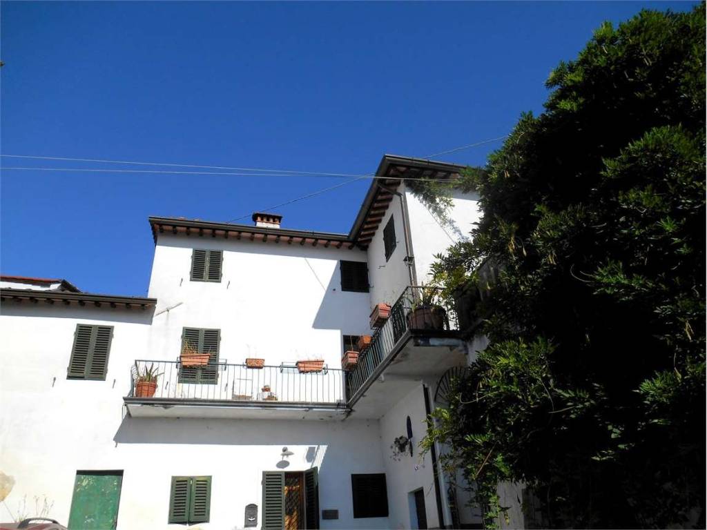 Casa indipendente a Capannori in Via di Matraia , 55 - Foto 2