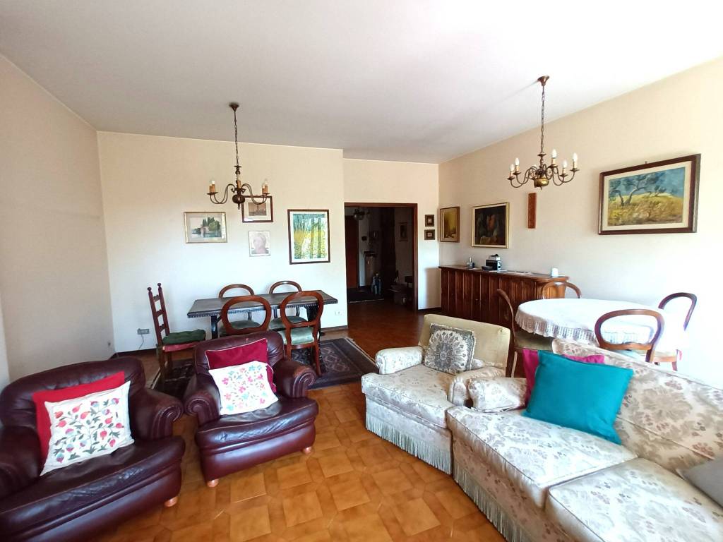 Appartamento a Varese in Via Ambrogio Zonda, 73 - Foto 5