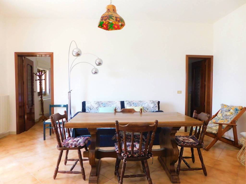 Villa a Martina franca in Strada Lanzo Zona G - Foto 4