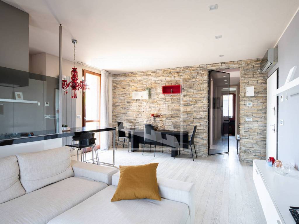 Appartamento a Reggio emilia in Via Dante Freddi - Foto 3