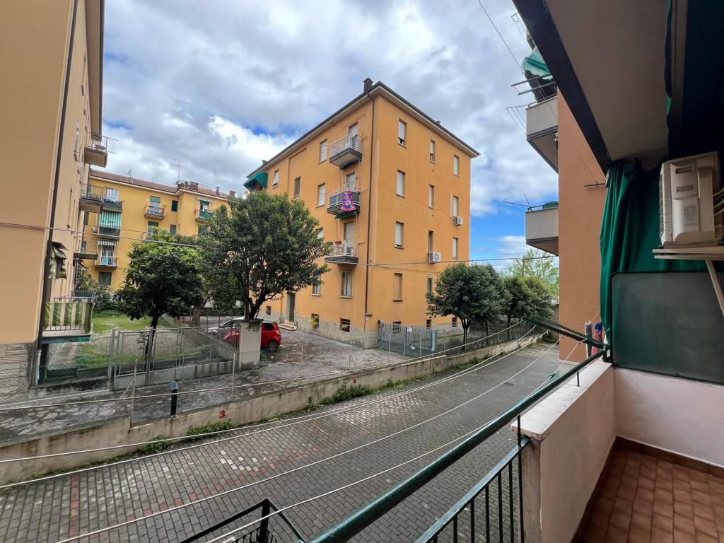 Appartamento a Bologna in Via Alfredo Calzolari - Foto 4