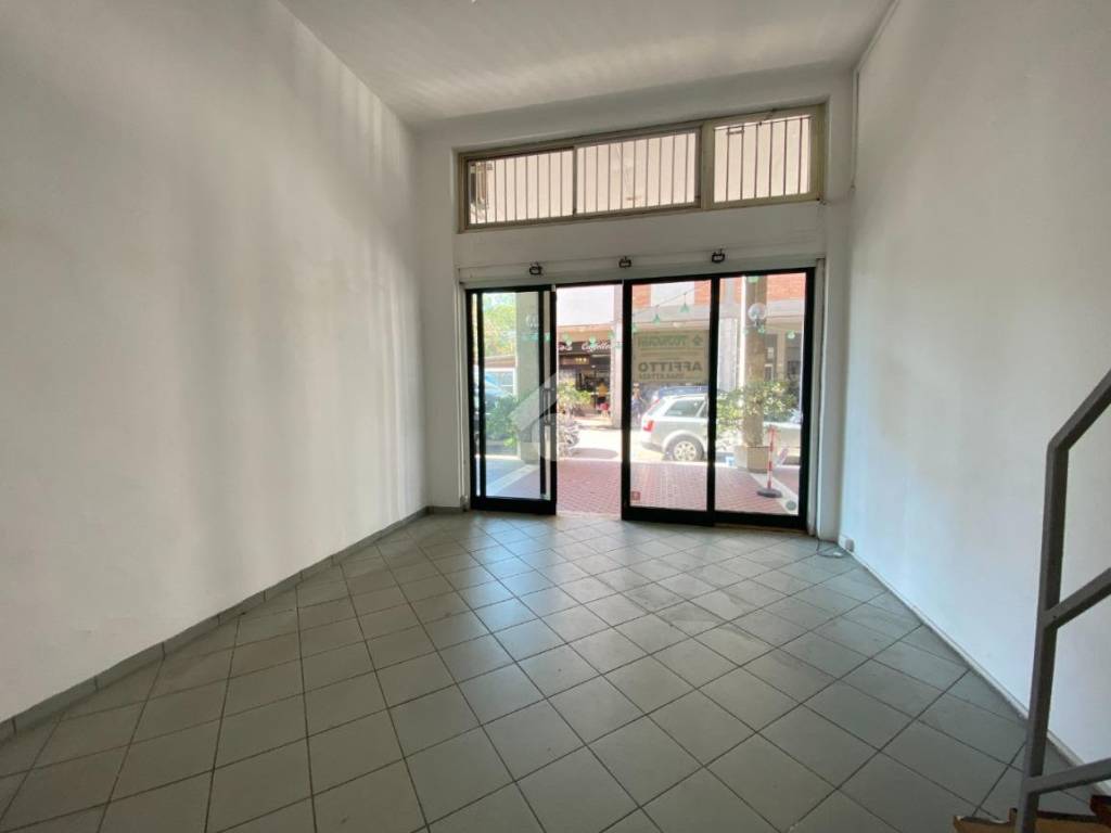 Box / garage a Cervia in Via Ives Bertoni, 1 - Foto 3