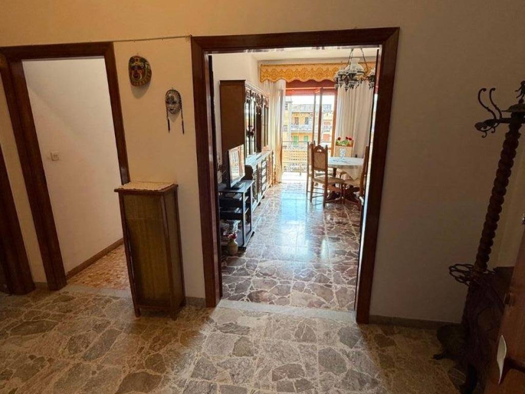 Appartamento a Gaeta in Via Goffredo Mameli - Foto 3