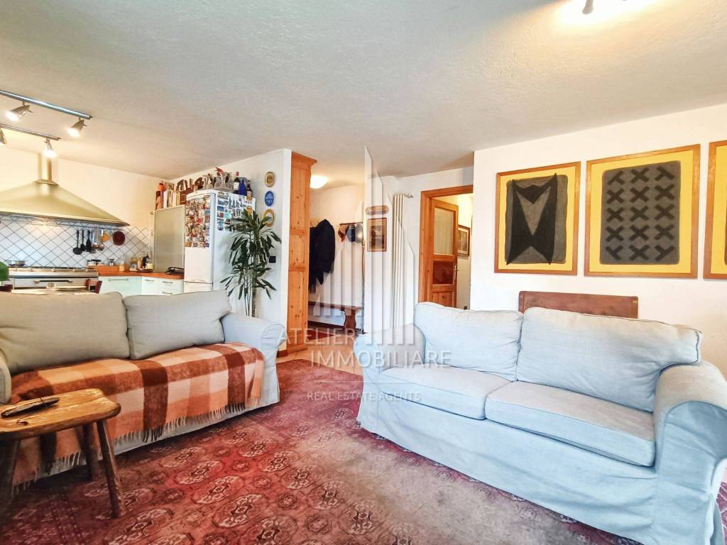 Appartamento a Courmayeur in Strada Statale SS. 26, 27 - Foto 2