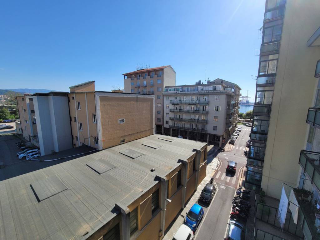 Appartamento a Vado ligure in via 1 maggio - Foto 3