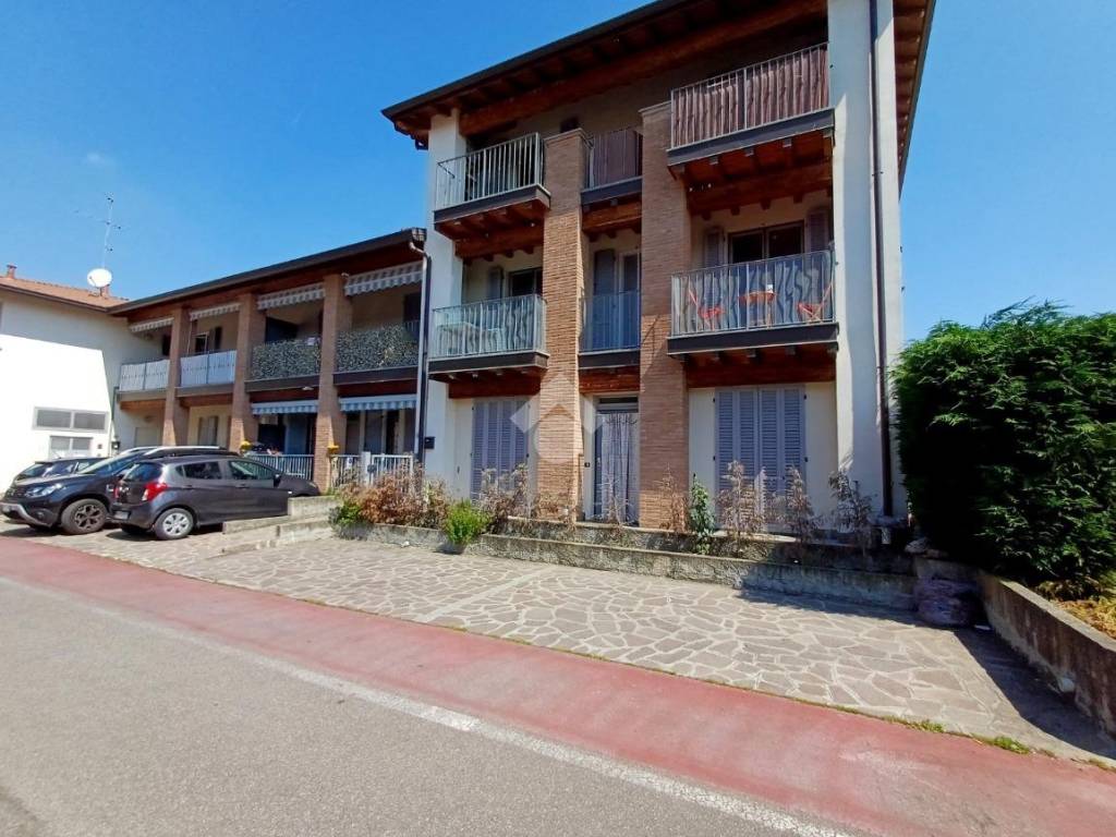 Appartamento a Verderio in Via dei Tre Re - Foto 2