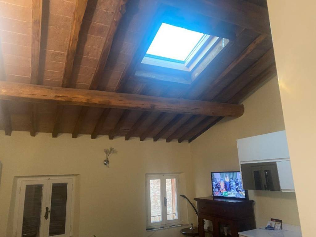 Casa indipendente a Siena in Via Stalloreggi - Foto 5