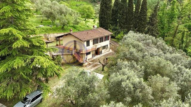 Villa a Camaiore in Via Costacce - Foto 2