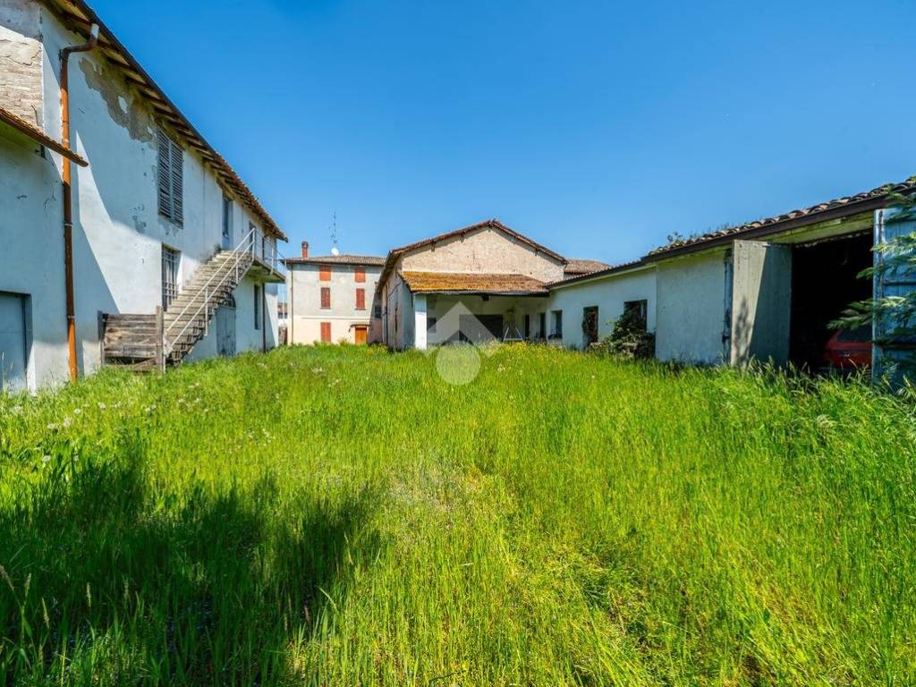 Villa a Campegine in via Nenni, 1 - Foto 4
