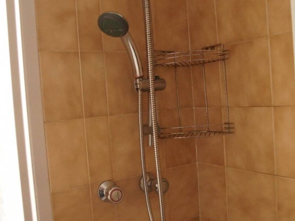 Appartamento a Fermo in Via salvadore paleotti - Foto 2