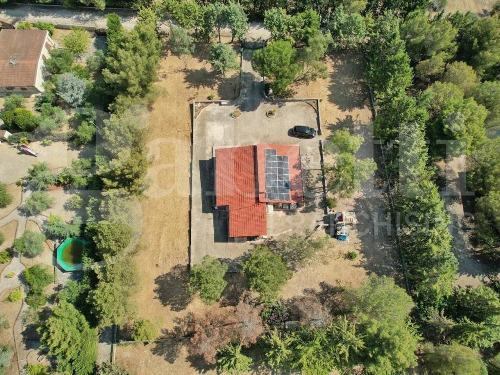 Villa a Andria in CONTRADA FEMMINAMORTA, SNC - Foto 5