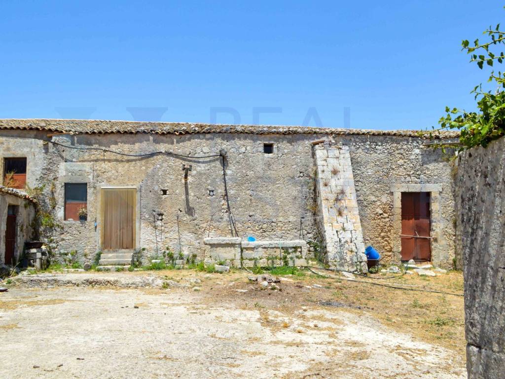 Rustico / casale a Noto in Via Tommaso Fazello, 228 - Foto 2