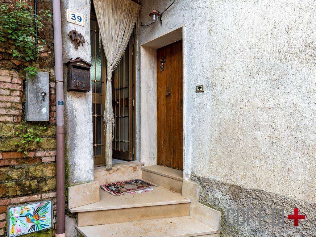 Casa indipendente a Cittaducale in Via Corridoio - Foto 4