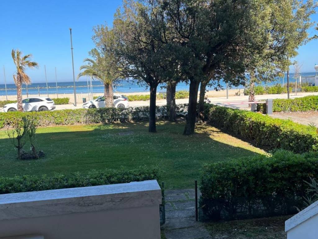 Appartamento a Martinsicuro in Lungomare Italia, 58 - Foto 3