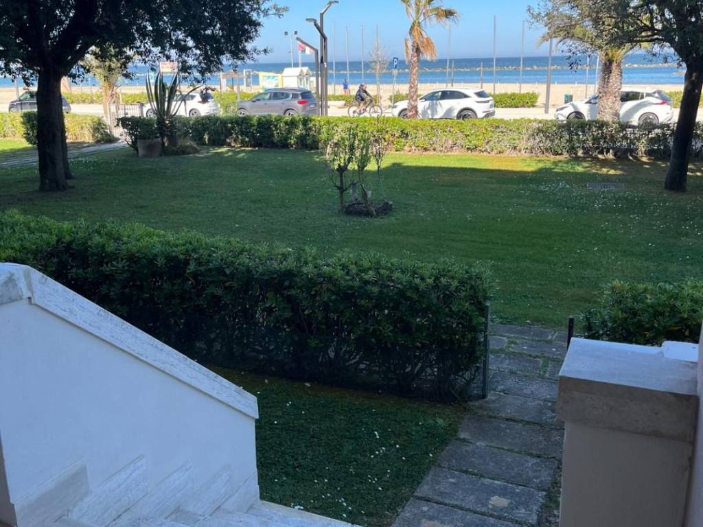 Appartamento a Martinsicuro in Lungomare Italia, 58 - Foto 4