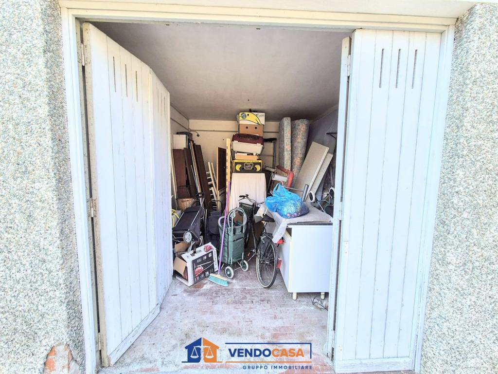 Box / garage a Finale ligure in Via Lungo Sciusa - Foto 3