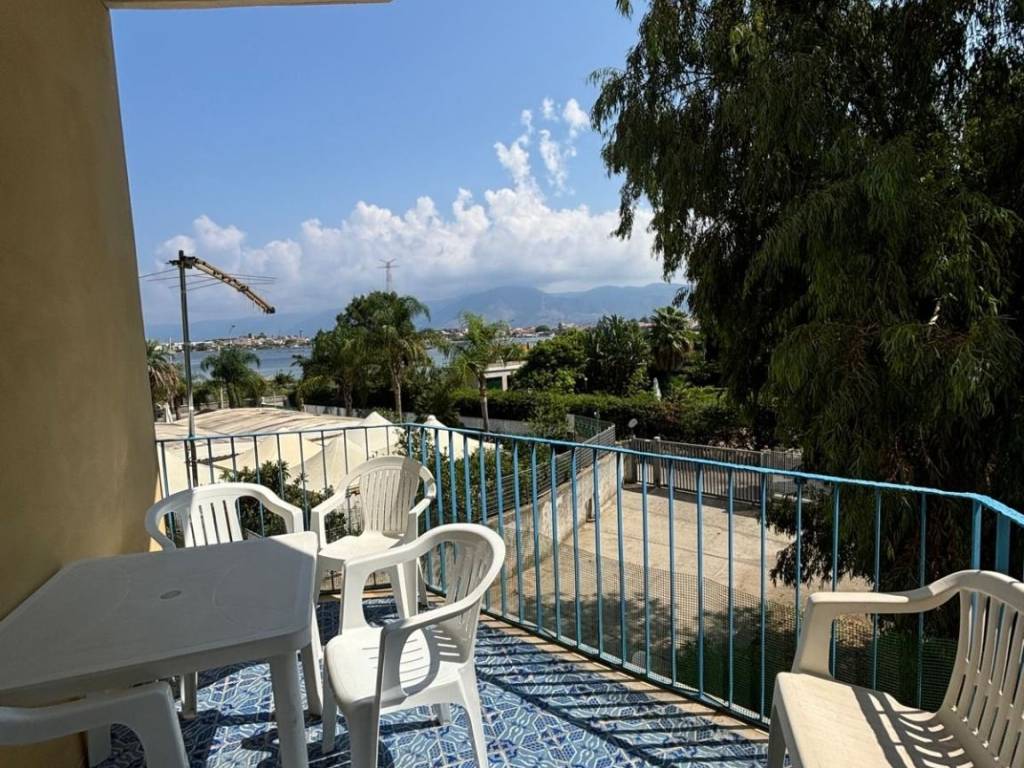 Appartamento a Messina in Via Consolare Pompea, 380 - Foto 2