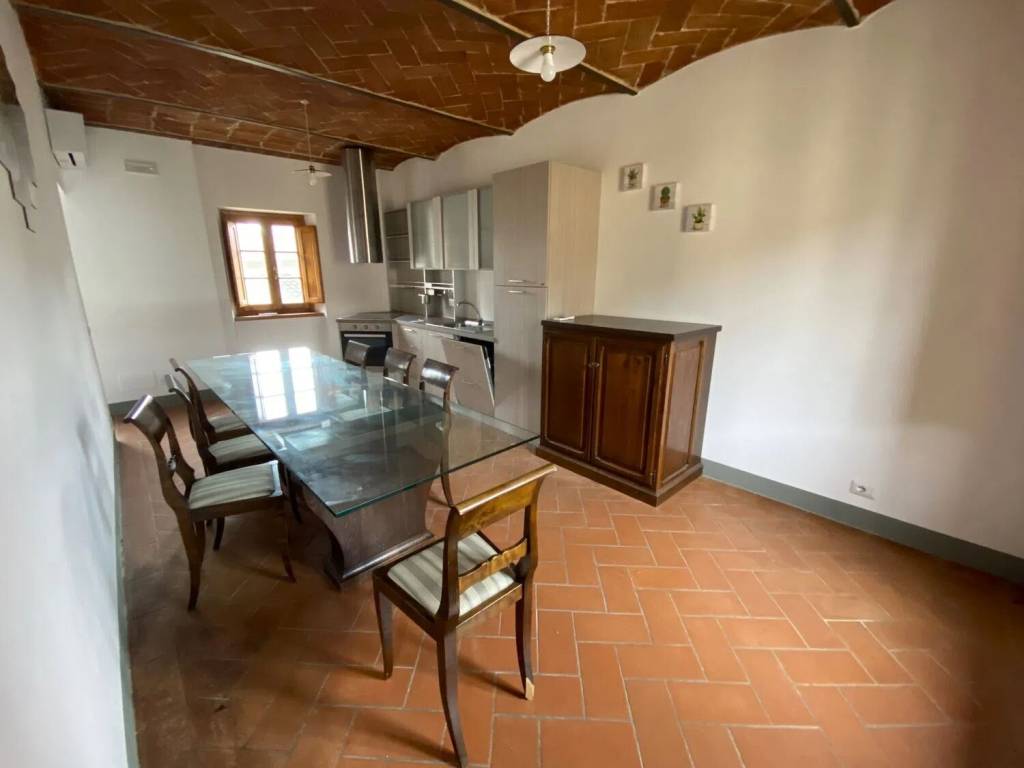 Villa a Tuoro sul trasimeno in Via Aganoor Pompili - Foto 4