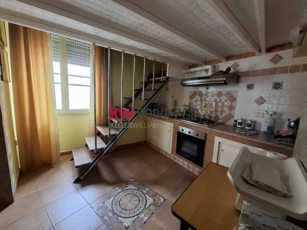 Appartamento a Brindisi in Via Alfredo De Sanctis, 24 - Foto 5