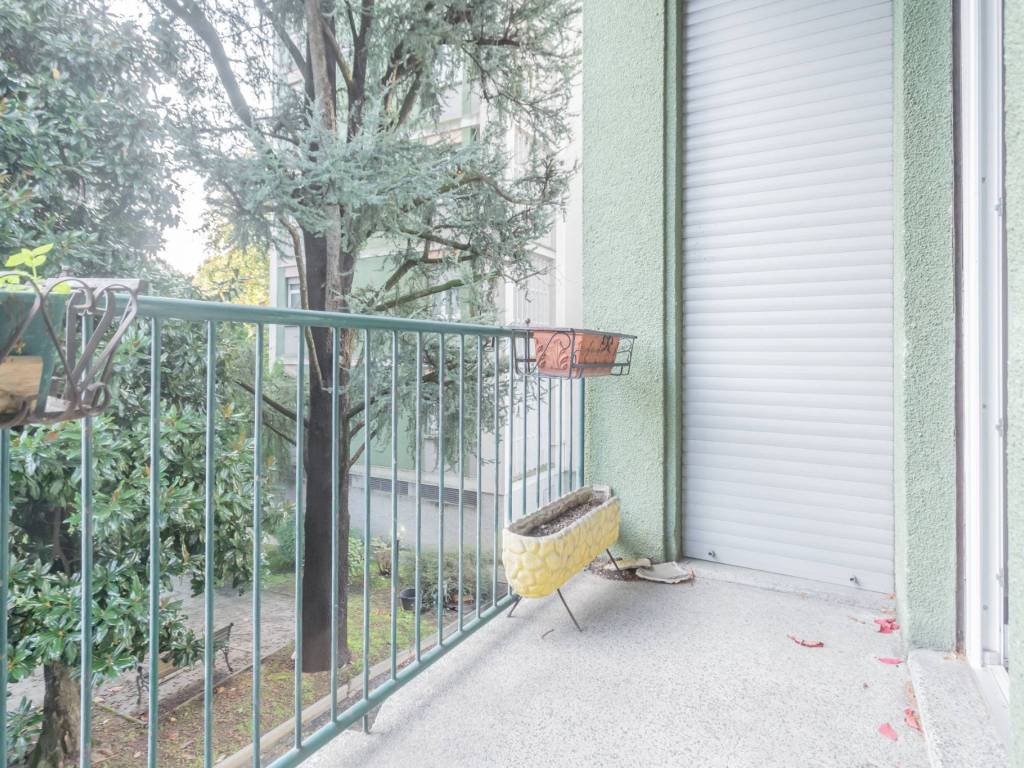 Appartamento a Saronno in Via Tommaso Grossi, 6 - Foto 5