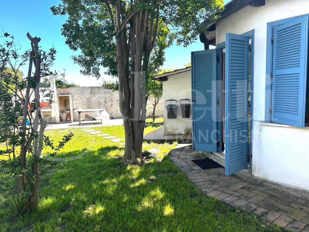 Villa a San felice circeo in Via Giacomo Leopardi - Foto 2