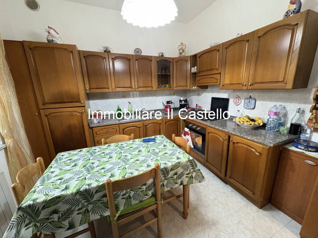 Casa indipendente a Castiglione del lago - Foto 5