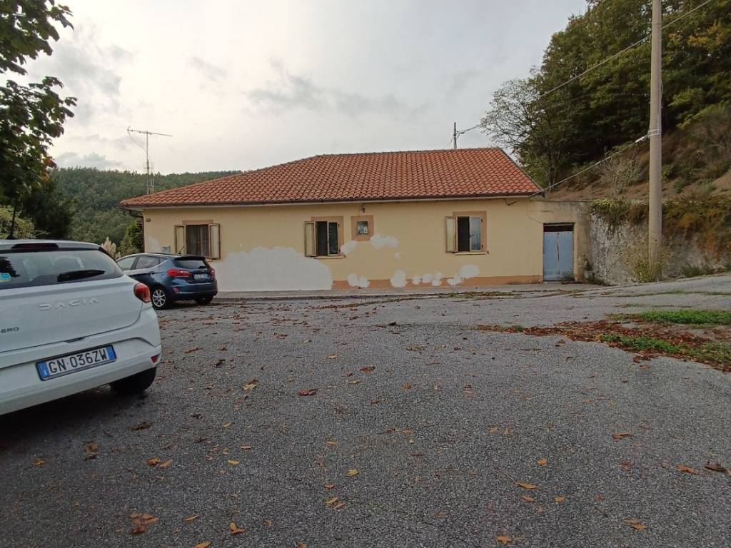 Casa indipendente a Lauria in Contrada Iacoia - Foto 2