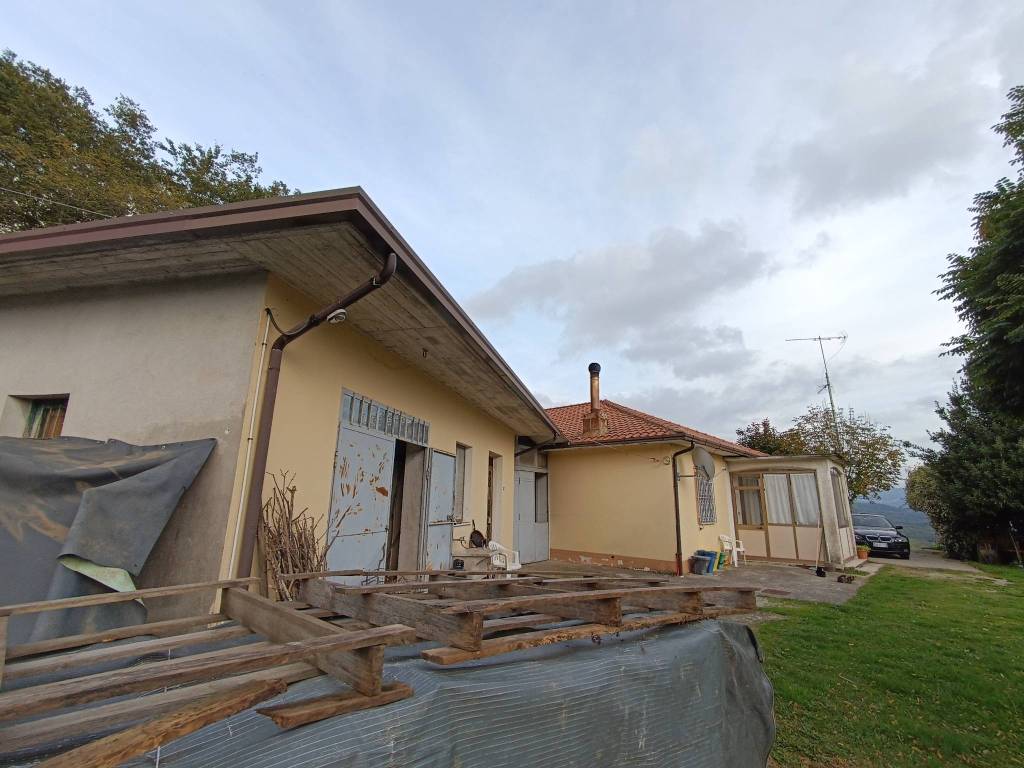 Casa indipendente a Lauria in Contrada Iacoia - Foto 3
