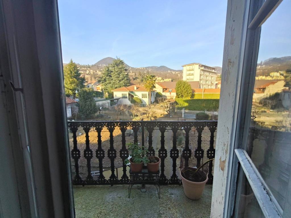 Villa a Verbania in Corso Lorenzo Cobianchi - Foto 4