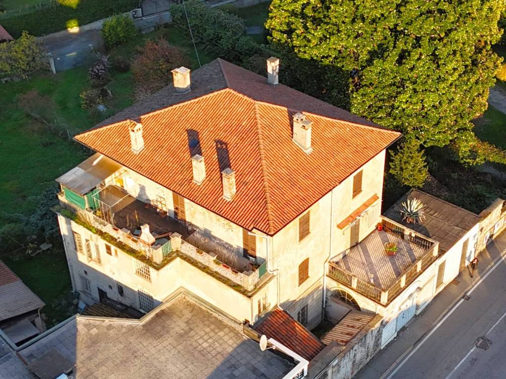 Villa a Verbania in Corso Lorenzo Cobianchi - Foto 5