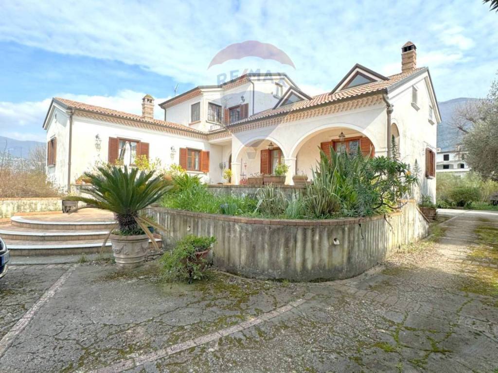 Villa a Piedimonte matese in Via vecchia per San Potito, 3 - Foto 2