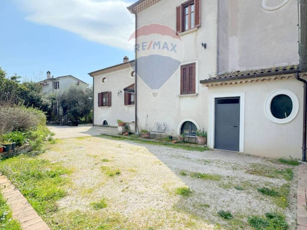 Villa a Piedimonte matese in Via vecchia per San Potito, 3 - Foto 4