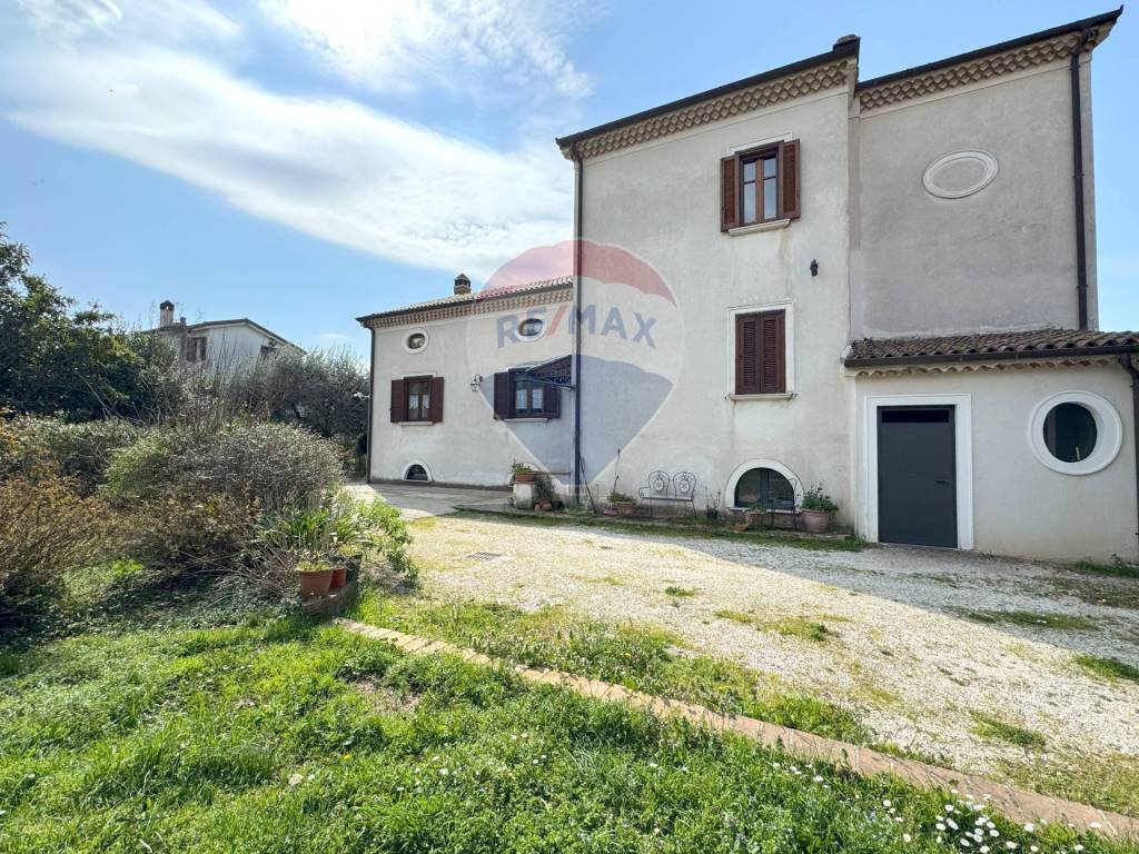 Villa a Piedimonte matese in Via vecchia per San Potito, 3 - Foto 5