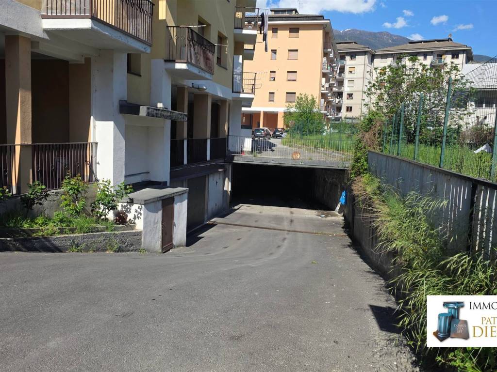 Box / garage a Aosta in via Monte Emilius - Foto 5