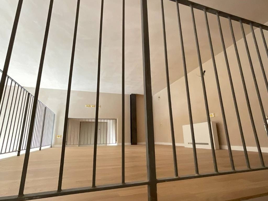 Appartamento a Cannobio in Via Paolo Zaccheo, 16 - Foto 3