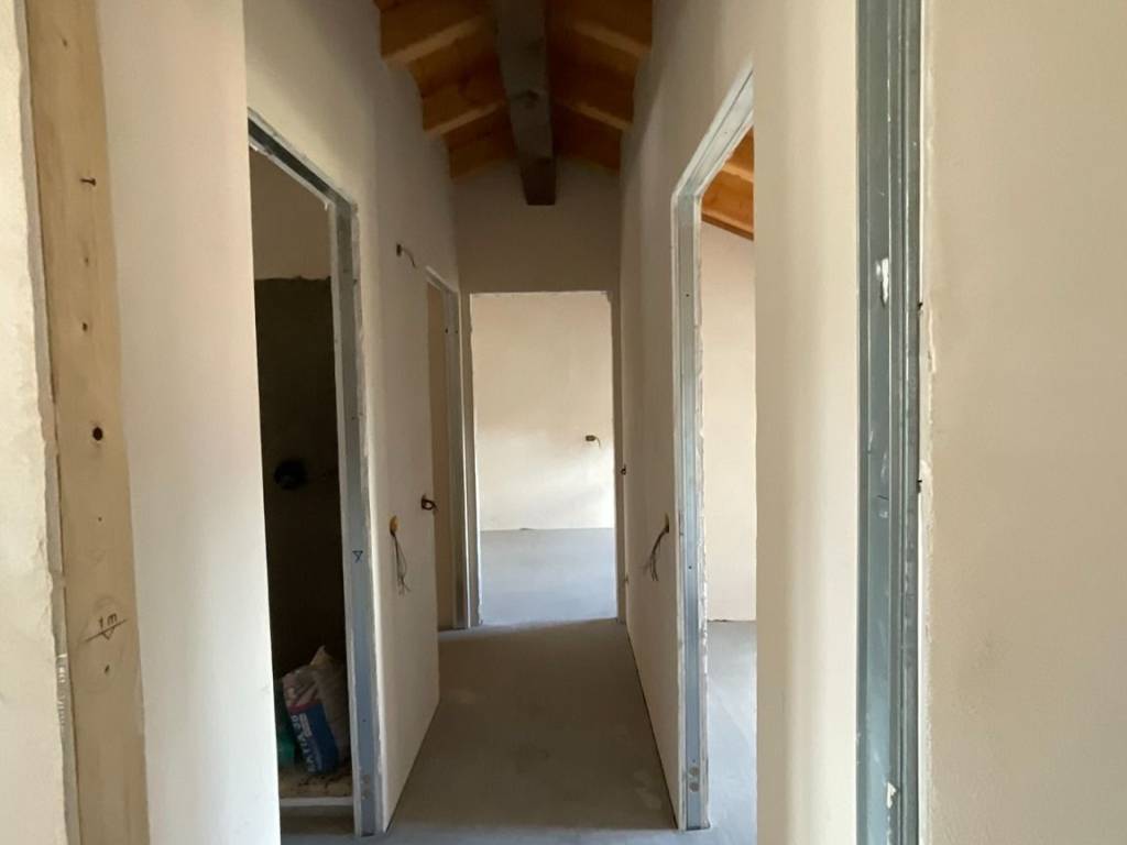 Appartamento a Cannobio in Via Paolo Zaccheo, 16 - Foto 3