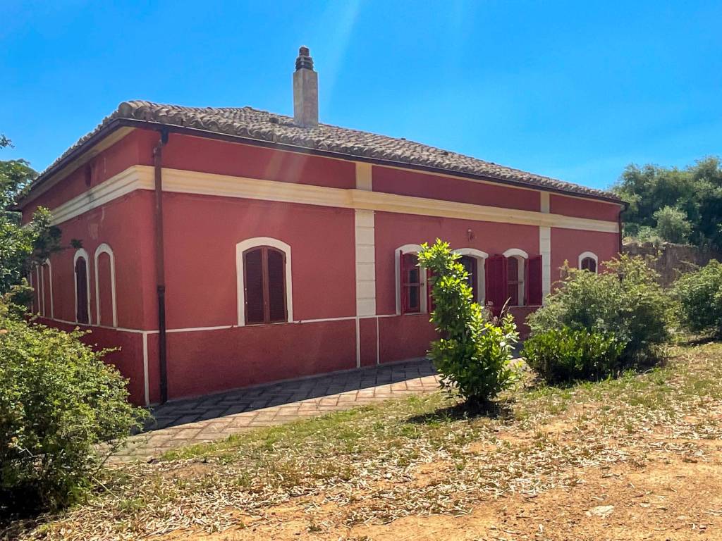 Villa a Capoterra in Località Santa Barbara - Foto 3