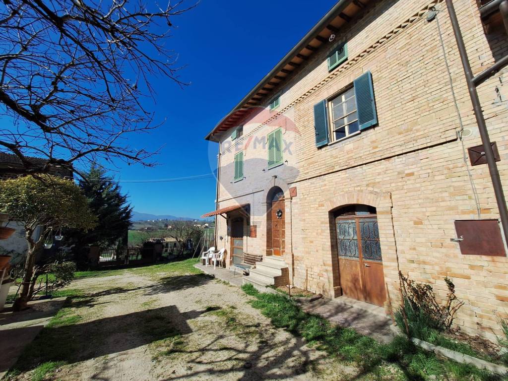 Rustico / casale a Montefalco in Loc. Macchie, 27 - Foto 3
