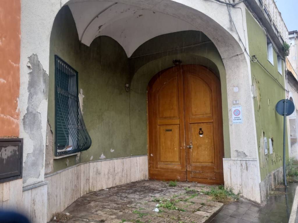 Villa a Curti in Piazza della Repubblica - Foto 3